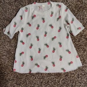 Fun pineapple tee